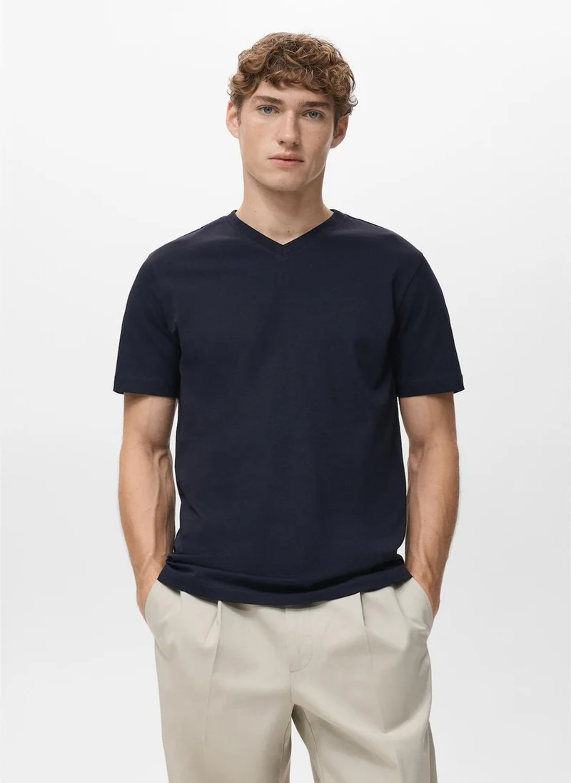 100% cotton slim-fit V-neck t-shirt
